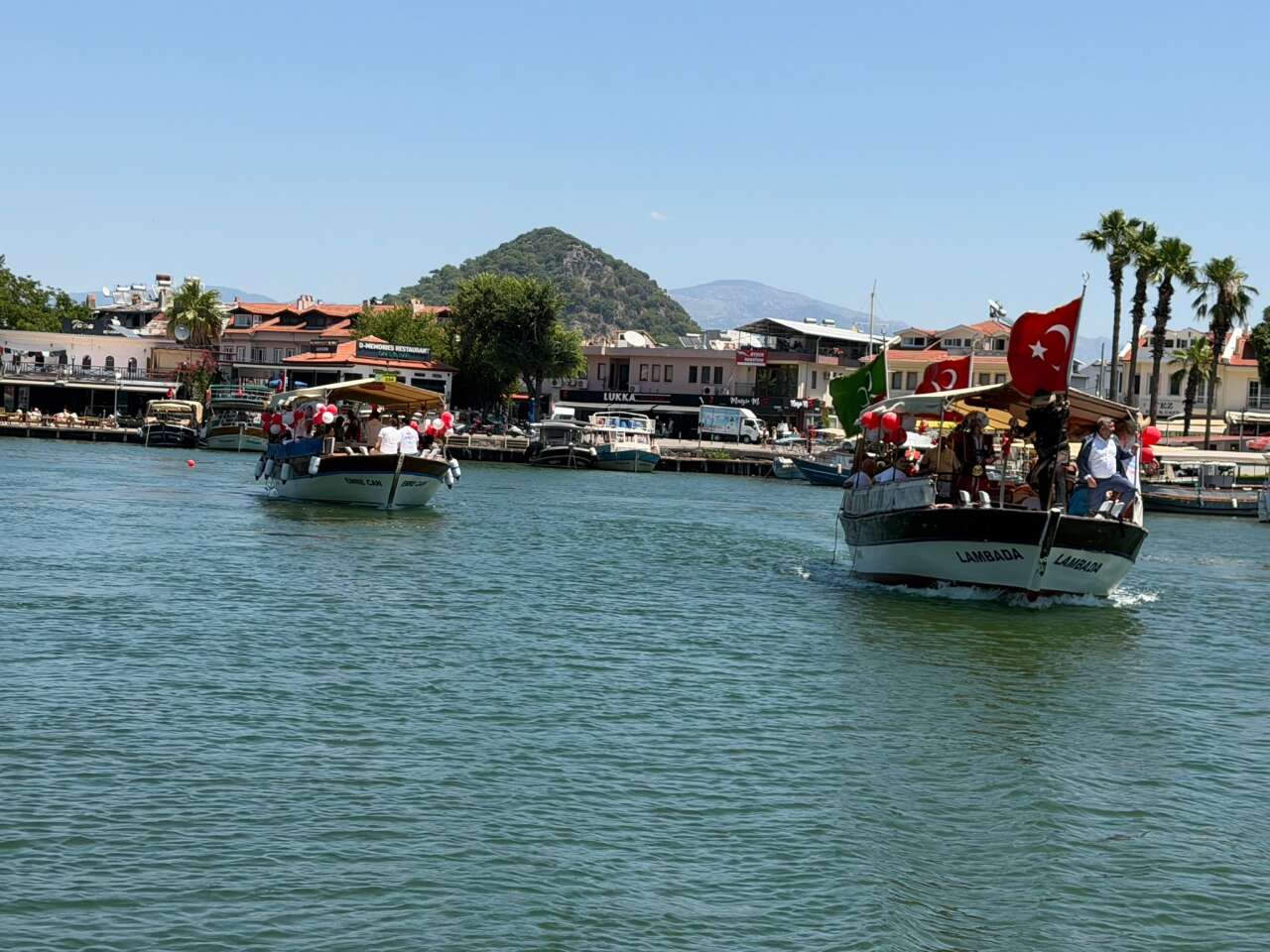 Dalyan’da Geleneksel Sünnet Şöleni Coşkusu Tekne Turu ile Başladı 12